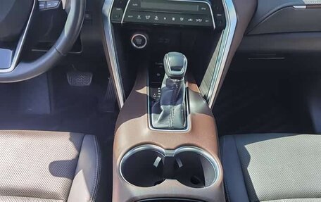 Toyota Harrier, 2023 год, 23 фотография