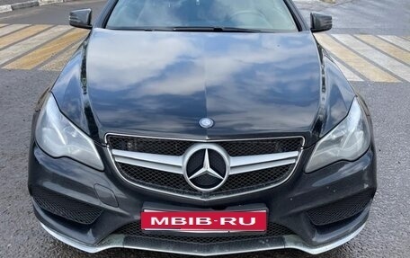 Mercedes-Benz E-Класс, 2015 год, 2 200 000 рублей, 1 фотография