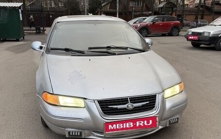 Chrysler Cirrus, 2000 год, 240 000 рублей, 1 фотография