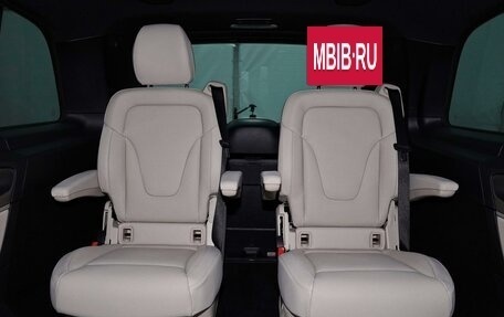 Mercedes-Benz V-Класс, 2025 год, 14 400 000 рублей, 24 фотография