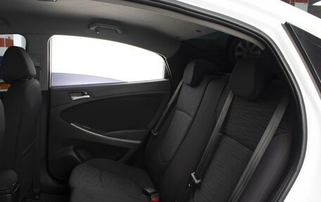 Hyundai Solaris II рестайлинг, 2015 год, 990 000 рублей, 9 фотография