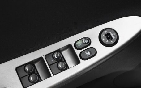 Hyundai Solaris II рестайлинг, 2015 год, 990 000 рублей, 15 фотография