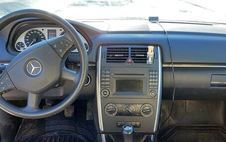 Mercedes-Benz B-Класс, 2011 год, 980 000 рублей, 6 фотография