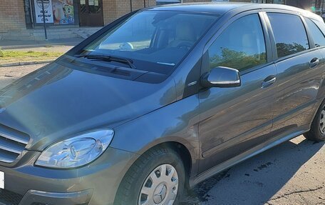 Mercedes-Benz B-Класс, 2011 год, 980 000 рублей, 13 фотография