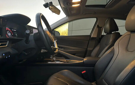 Hyundai Elantra, 2022 год, 1 520 000 рублей, 9 фотография