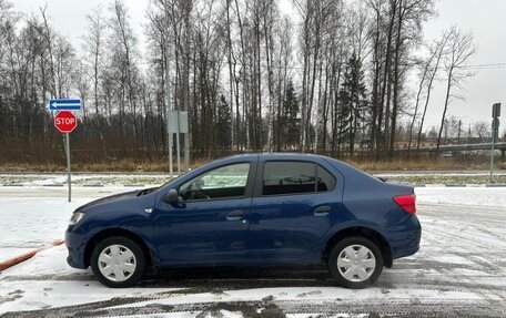 Renault Logan II, 2015 год, 630 000 рублей, 3 фотография