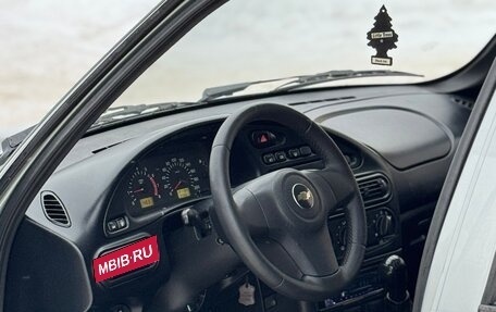 Chevrolet Niva I рестайлинг, 2015 год, 515 000 рублей, 11 фотография