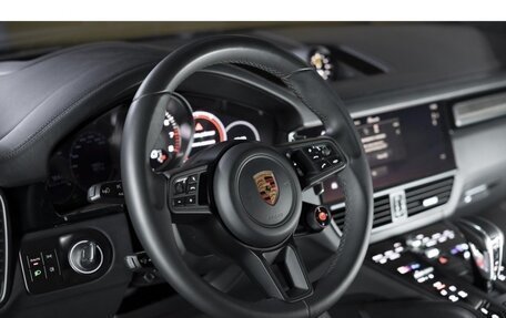 Porsche Cayenne III, 2022 год, 22 800 000 рублей, 40 фотография