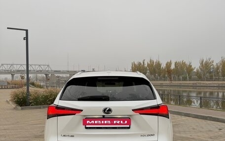 Lexus NX I, 2018 год, 2 850 000 рублей, 3 фотография