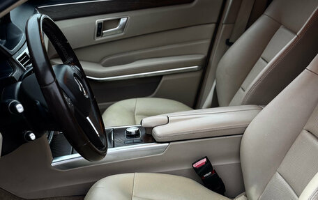 Mercedes-Benz E-Класс, 2014 год, 1 150 000 рублей, 22 фотография