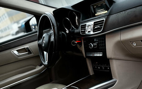 Mercedes-Benz E-Класс, 2014 год, 1 150 000 рублей, 26 фотография