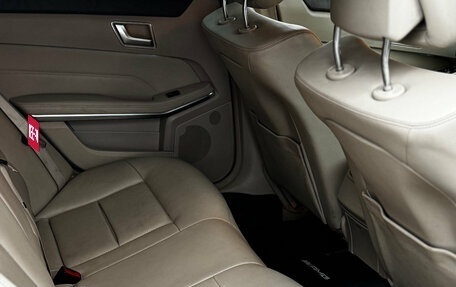 Mercedes-Benz E-Класс, 2014 год, 1 150 000 рублей, 25 фотография