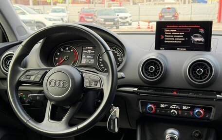 Audi A3, 2018 год, 2 220 000 рублей, 18 фотография