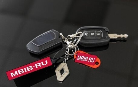 Renault Duster I рестайлинг, 2017 год, 1 348 000 рублей, 38 фотография