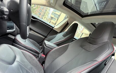 Tesla Model S I, 2014 год, 2 895 000 рублей, 19 фотография