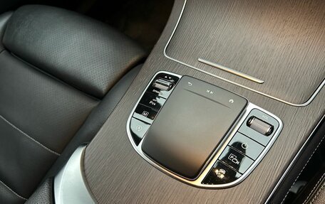 Mercedes-Benz GLC, 2019 год, 4 200 000 рублей, 21 фотография