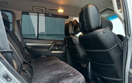 Mitsubishi Pajero IV, 2012 год, 2 200 000 рублей, 16 фотография