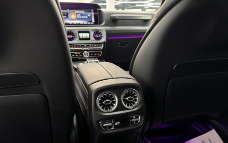 Mercedes-Benz G-Класс AMG, 2023 год, 35 990 000 рублей, 25 фотография