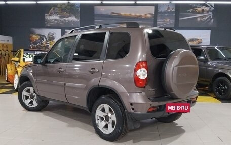 Chevrolet Niva I рестайлинг, 2018 год, 749 000 рублей, 3 фотография