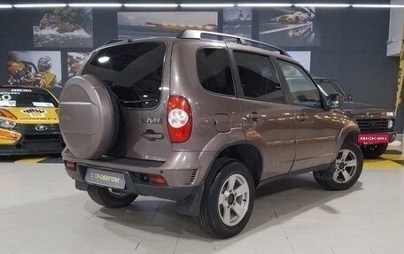 Chevrolet Niva I рестайлинг, 2018 год, 749 000 рублей, 4 фотография