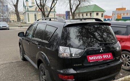 Mitsubishi Outlander III рестайлинг 3, 2011 год, 1 280 000 рублей, 4 фотография