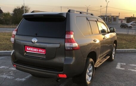 Toyota Land Cruiser Prado 150 рестайлинг 2, 2015 год, 4 150 000 рублей, 4 фотография