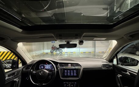 Volkswagen Tiguan II, 2018 год, 3 290 000 рублей, 5 фотография