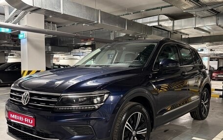 Volkswagen Tiguan II, 2018 год, 3 290 000 рублей, 1 фотография
