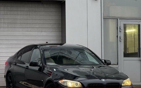 BMW 5 серия, 2011 год, 1 590 000 рублей, 2 фотография