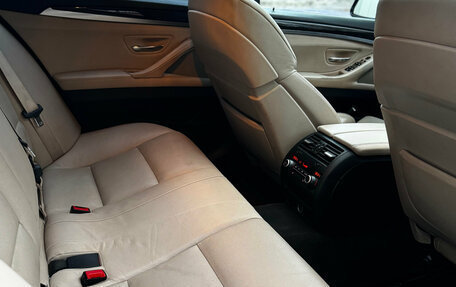 BMW 5 серия, 2011 год, 1 590 000 рублей, 15 фотография