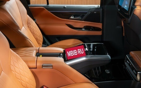 Lexus LX, 2025 год, 22 990 000 рублей, 19 фотография