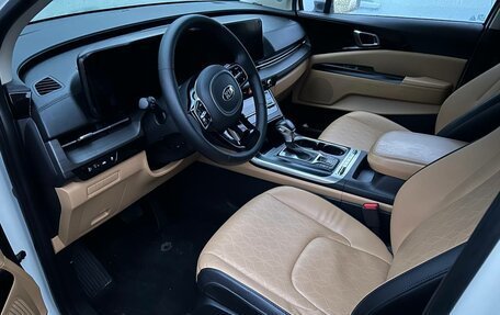 KIA Carnival, 2020 год, 2 300 000 рублей, 5 фотография