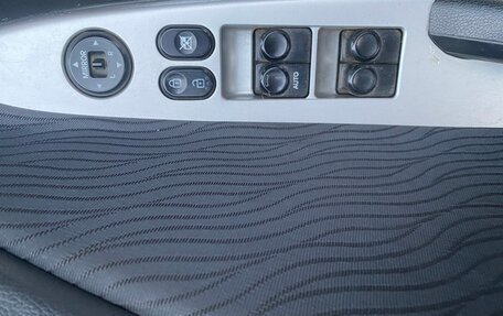 Hyundai Solaris II рестайлинг, 2011 год, 700 000 рублей, 6 фотография