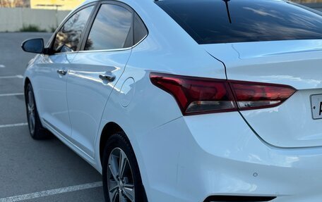 Hyundai Solaris II рестайлинг, 2017 год, 999 000 рублей, 11 фотография