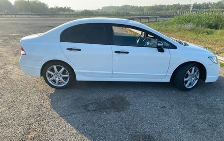 Honda Civic VIII, 2008 год, 750 000 рублей, 2 фотография