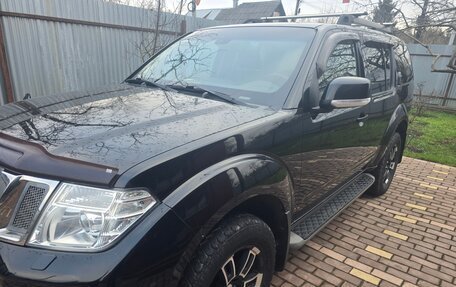 Nissan Pathfinder, 2014 год, 2 000 000 рублей, 2 фотография