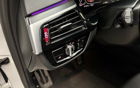 BMW 5 серия, 2020 год, 4 800 000 рублей, 17 фотография