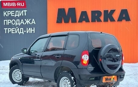 Chevrolet Niva I рестайлинг, 2018 год, 699 000 рублей, 4 фотография