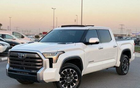 Toyota Tundra, 2024 год, 8 887 000 рублей, 1 фотография