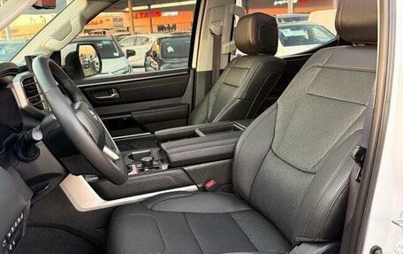 Toyota Tundra, 2024 год, 8 887 000 рублей, 8 фотография