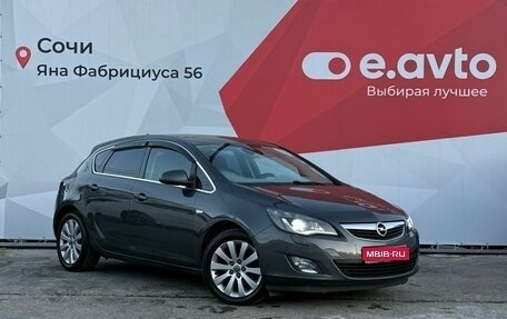 Opel Astra J, 2010 год, 820 000 рублей, 1 фотография