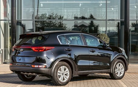 KIA Sportage IV рестайлинг, 2021 год, 2 095 000 рублей, 6 фотография