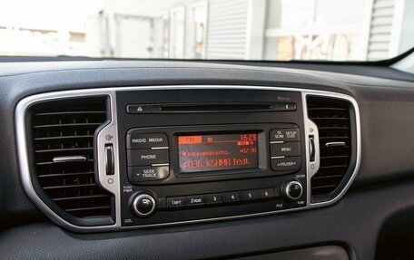 KIA Sportage IV рестайлинг, 2021 год, 2 095 000 рублей, 15 фотография