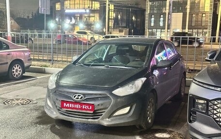 Hyundai i30 II рестайлинг, 2014 год, 1 059 000 рублей, 1 фотография
