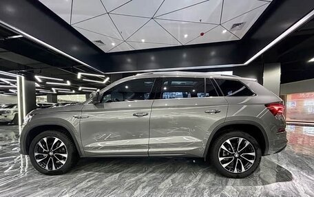 Skoda Kodiaq I, 2023 год, 3 690 700 рублей, 4 фотография