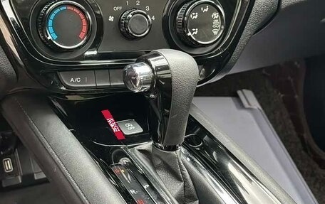 Honda Vezel, 2022 год, 1 390 000 рублей, 11 фотография