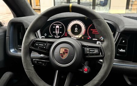 Porsche Cayenne III, 2025 год, 30 990 000 рублей, 16 фотография