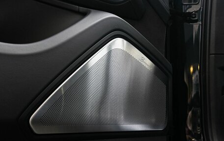 Porsche Cayenne III, 2025 год, 30 990 000 рублей, 28 фотография