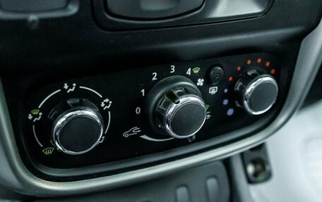 Renault Duster I рестайлинг, 2014 год, 742 000 рублей, 16 фотография