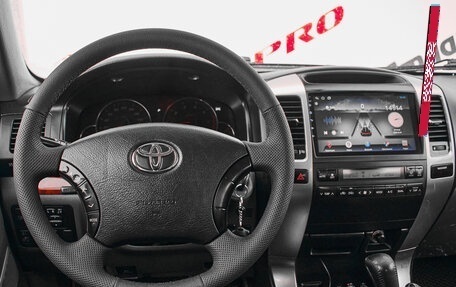 Toyota Land Cruiser Prado 120 рестайлинг, 2008 год, 1 999 000 рублей, 11 фотография